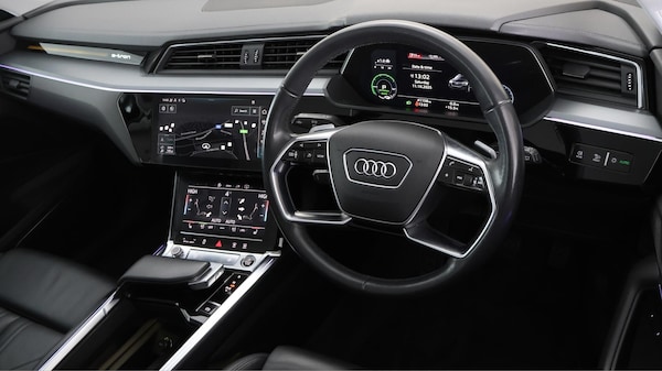 Used Audi e-tron 2021 for sale - 76251145: Photo 10