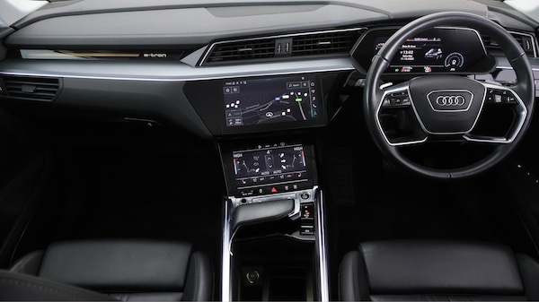 Used Audi e-tron 2021 for sale - 76251145: Photo 14