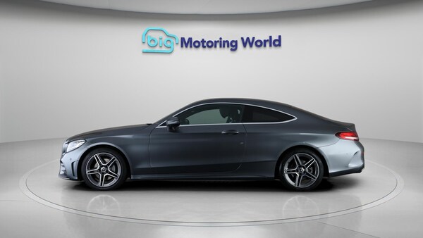 Used Mercedes-Benz C Class 2020 for sale - 76318173: Photo 5