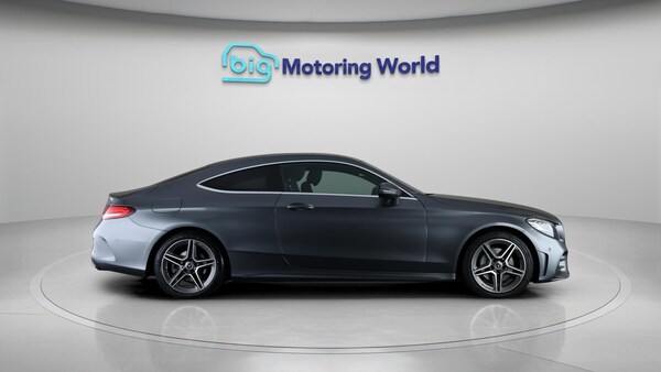 Used Mercedes-Benz C Class 2020 for sale - 76318173: Photo 9
