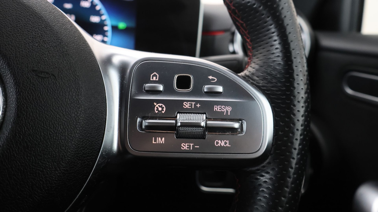 Used Mercedes-Benz A-Class 2020 for sale - 77234402: Photo 23