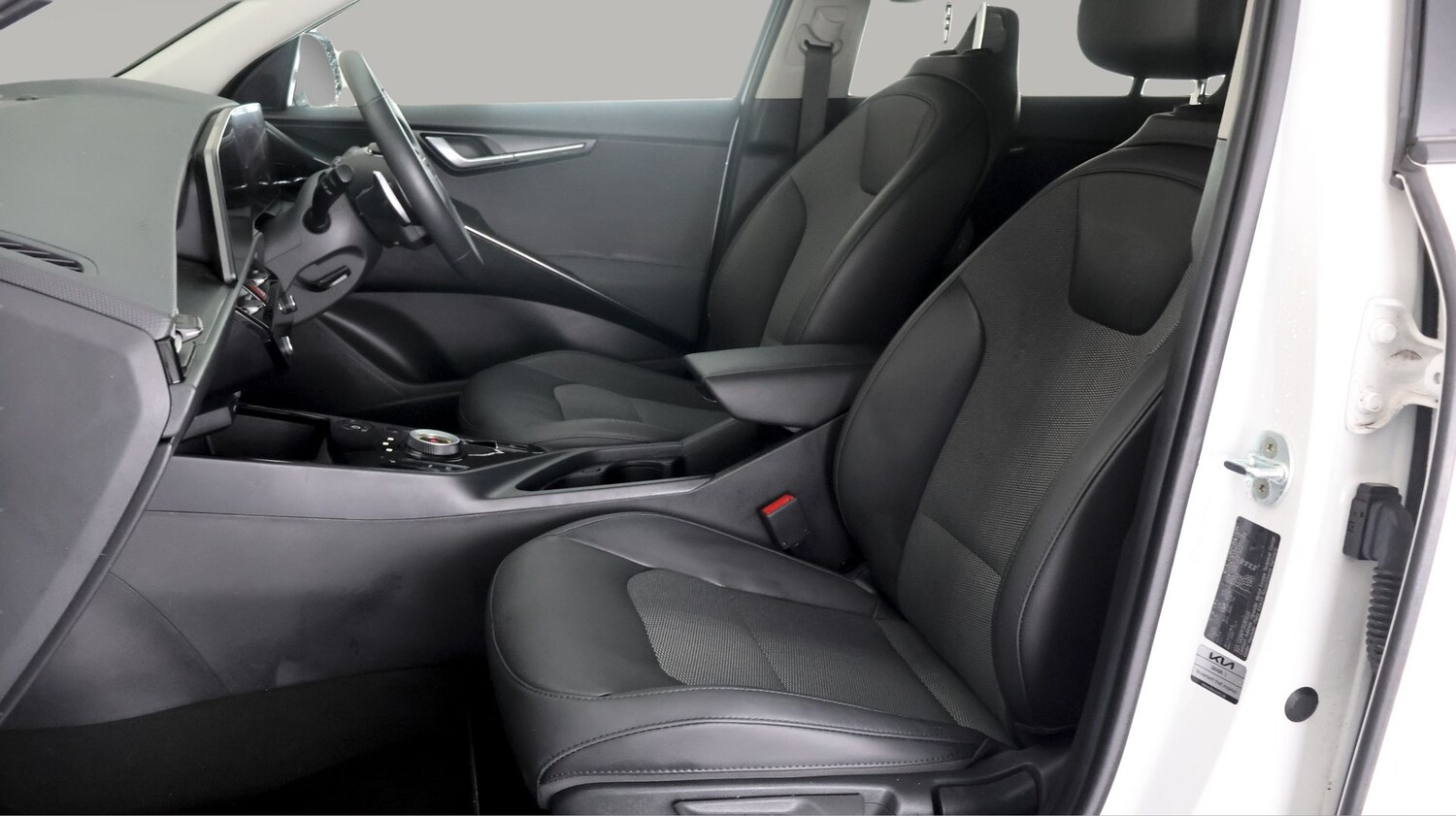 Used Kia Niro 2023 for sale - 77690942: Photo 14