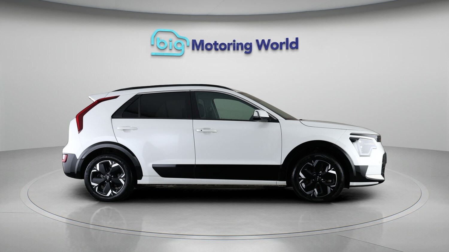 Used Kia Niro 2023 for sale - 77690942: Photo 8