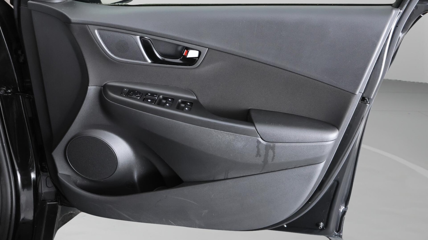 Used Hyundai KONA 2020 for sale - 76742280: Photo 15