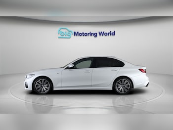 Used BMW 3 Series 2021 for sale - 78820210: Photo