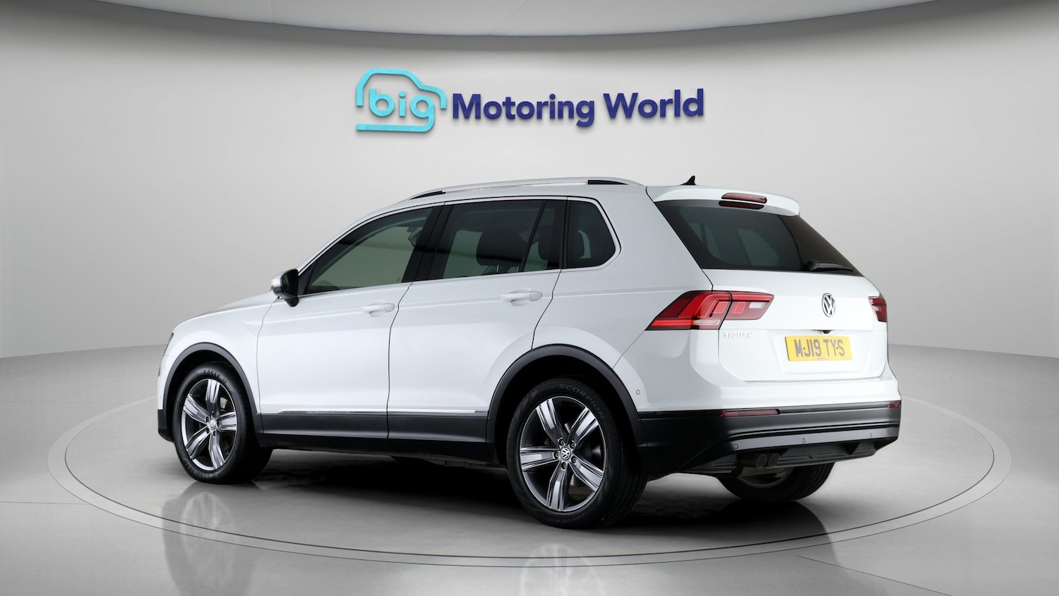 Used Volkswagen Tiguan for sale - 77349770: Photo 5