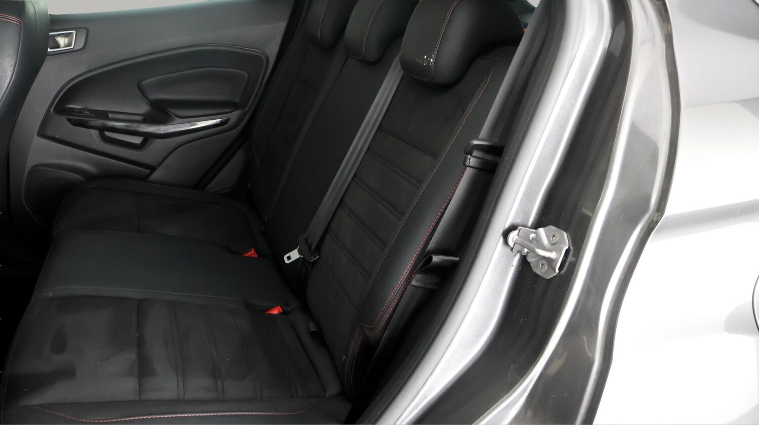 Used Ford Ecosport 2020 for sale - 77401796: Photo 16