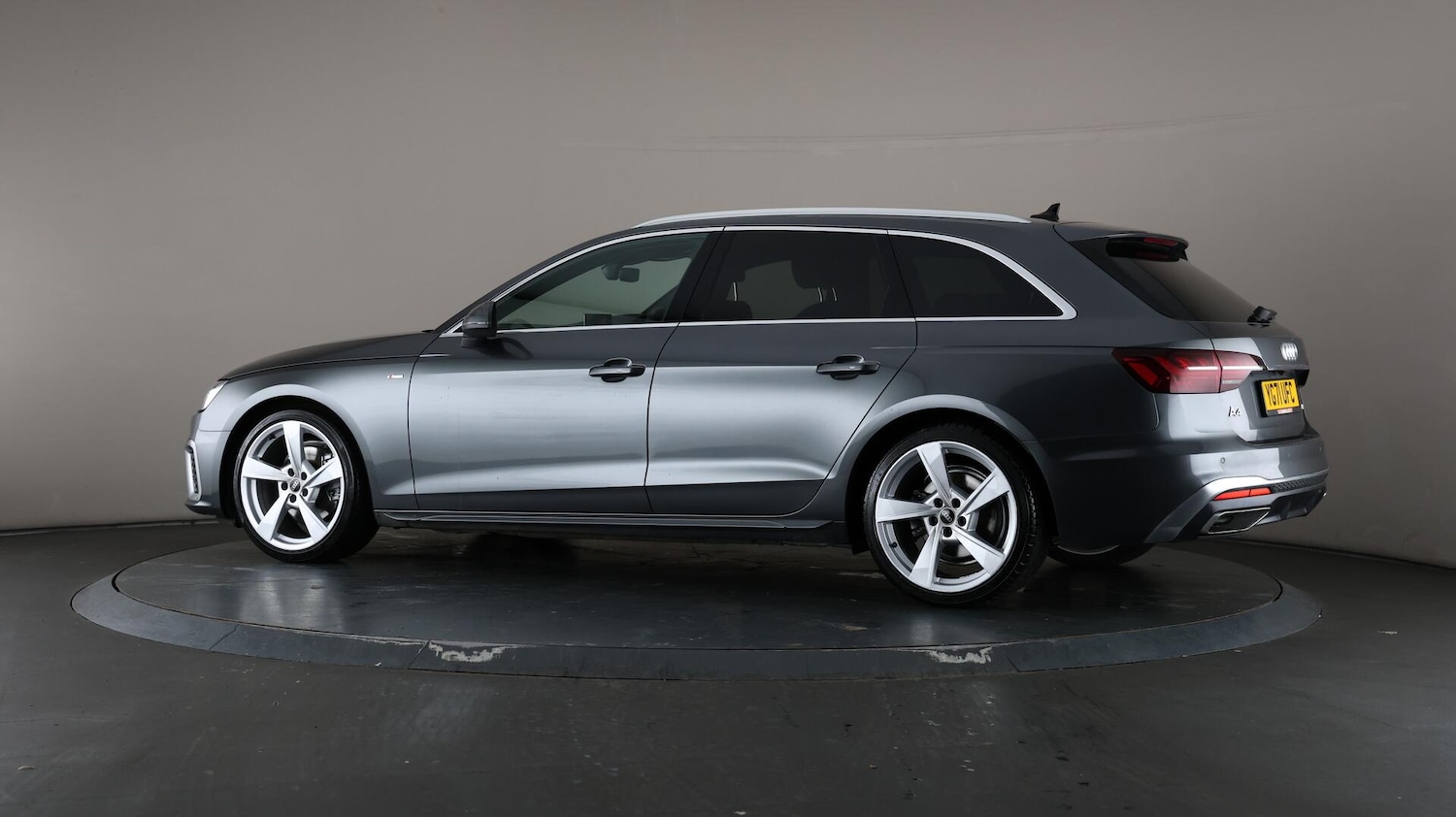Used Audi A4 Avant 2021 for sale - 76167508: Photo 77