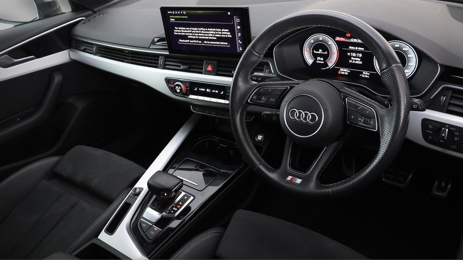 Used Audi A4 Avant 2021 for sale - 76167508: Photo 9
