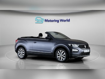 Used Volkswagen T-Roc 2021 for sale - 79071080: Photo