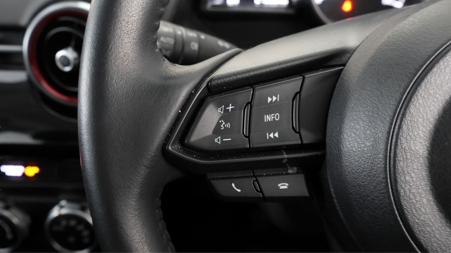 Used Mazda Mazda2 2023 for sale - 78118487: Photo 19