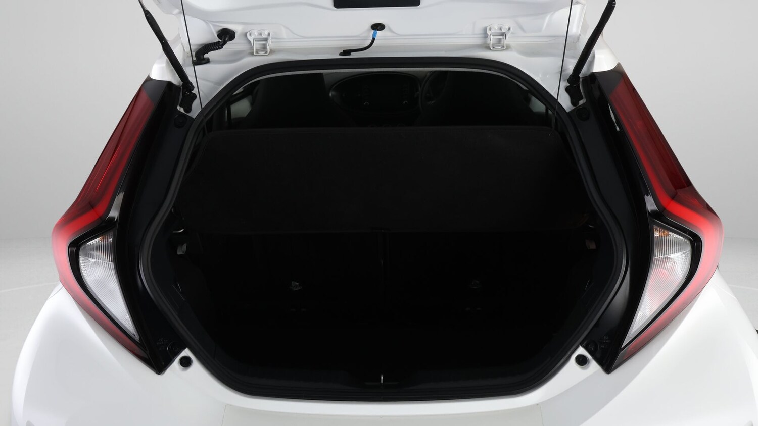 Used Toyota Aygo X 2022 for sale - 77220361: Photo 17