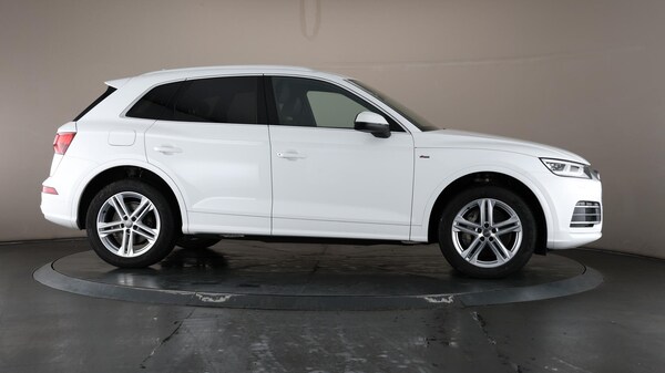 Used Audi Q5 2019 for sale - 76138503: Photo 60