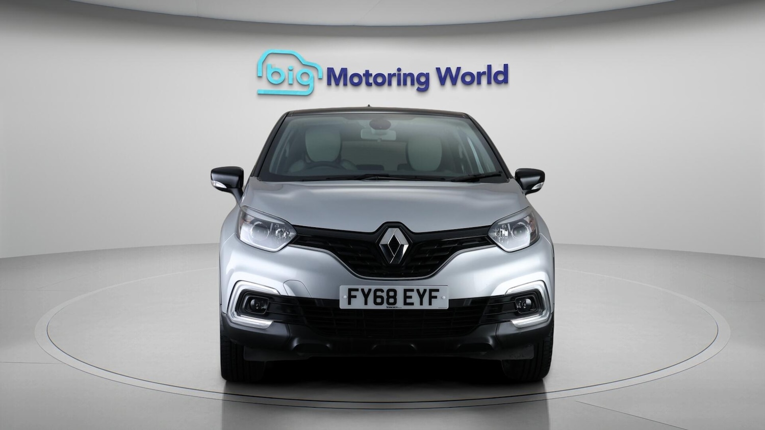 Used Renault Captur 2018 for sale - 76742360: Photo 3