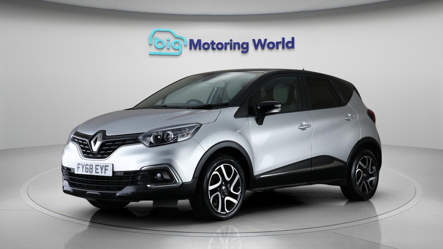Used Renault Captur 2018 for sale - 76742360: Photo 4