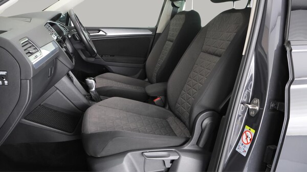 Used Volkswagen Tiguan 2022 for sale - 75669221: Photo 15