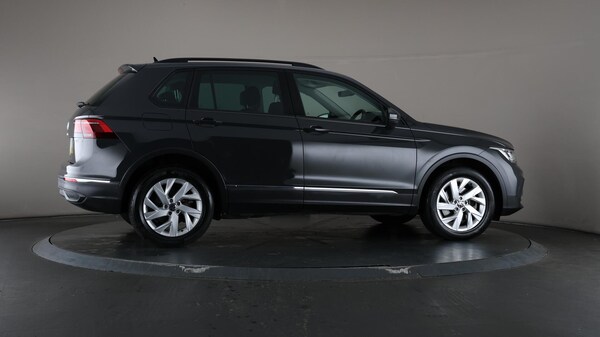 Used Volkswagen Tiguan 2022 for sale - 75669221: Photo 40