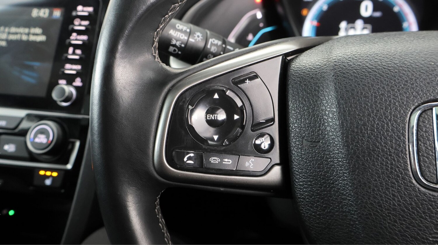 Used Honda Civic 2020 for sale - 78026988: Photo 21