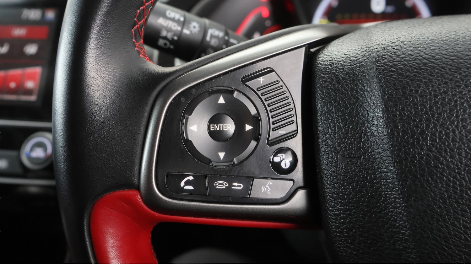 Used Honda Civic 2019 for sale - 77213702: Photo 22