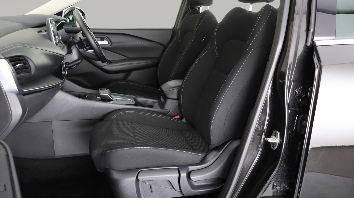 Used Nissan Qashqai 2023 for sale - 76314875: Photo 14