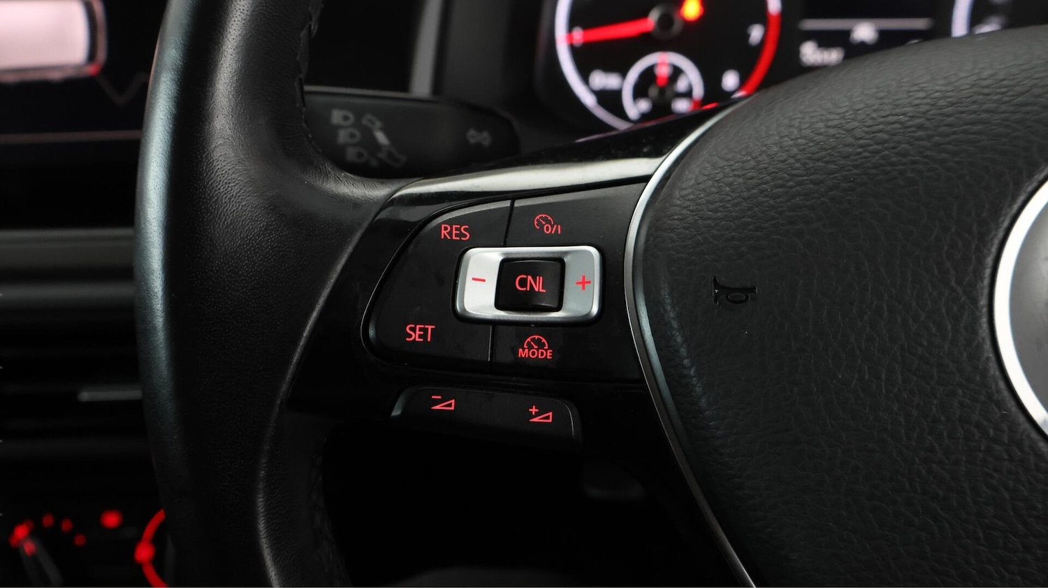 Used Volkswagen Polo 2021 for sale - 76572348: Photo 20