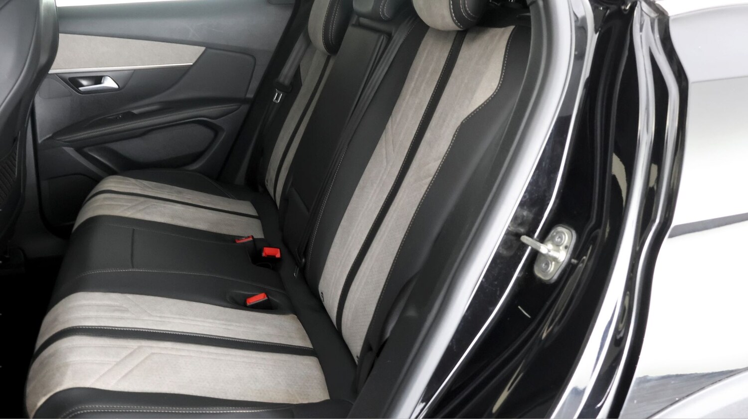 Used Peugeot 3008 2021 for sale - 78155562: Photo 16