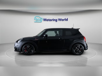 Used MINI Hatch 2022 for sale - 79315963: Photo