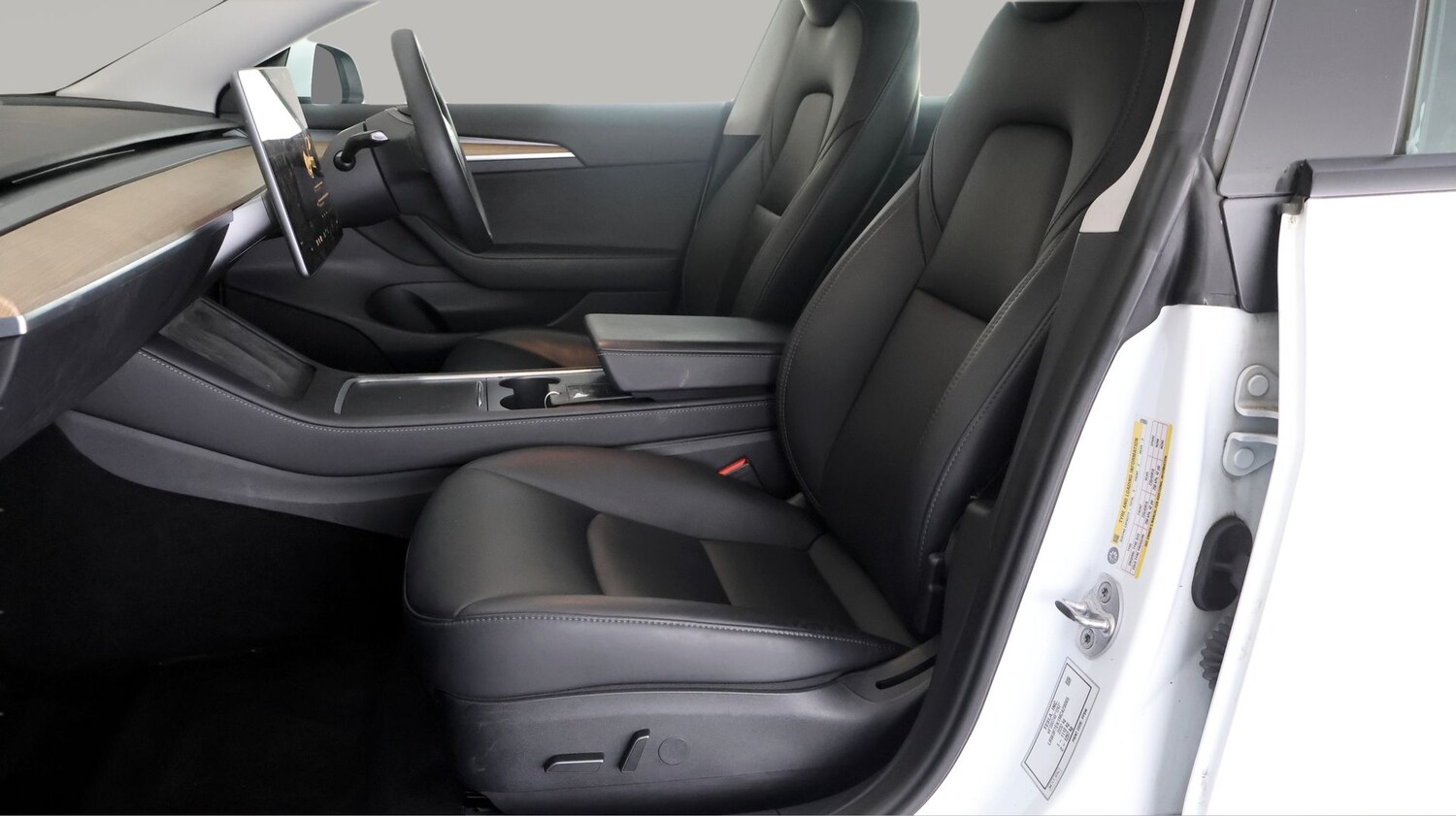 Used Tesla Model 3 2021 for sale - 77350264: Photo 14