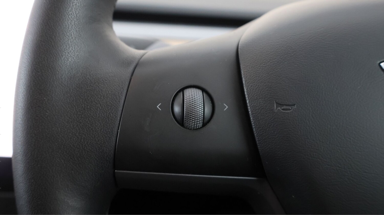 Used Tesla Model 3 2022 for sale - 77678552: Photo 20