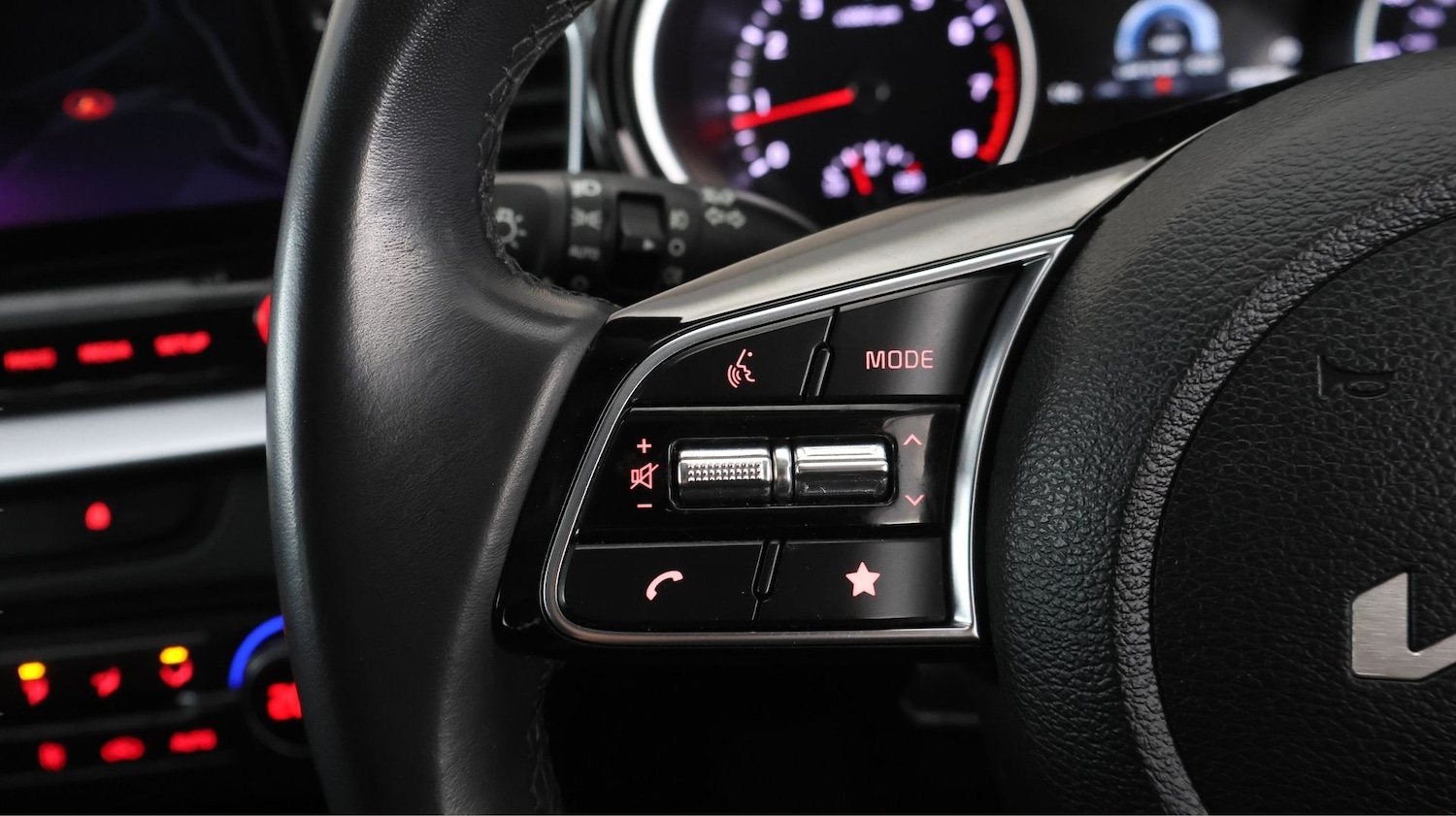 Used Kia Ceed for sale - 77721009: Photo 22