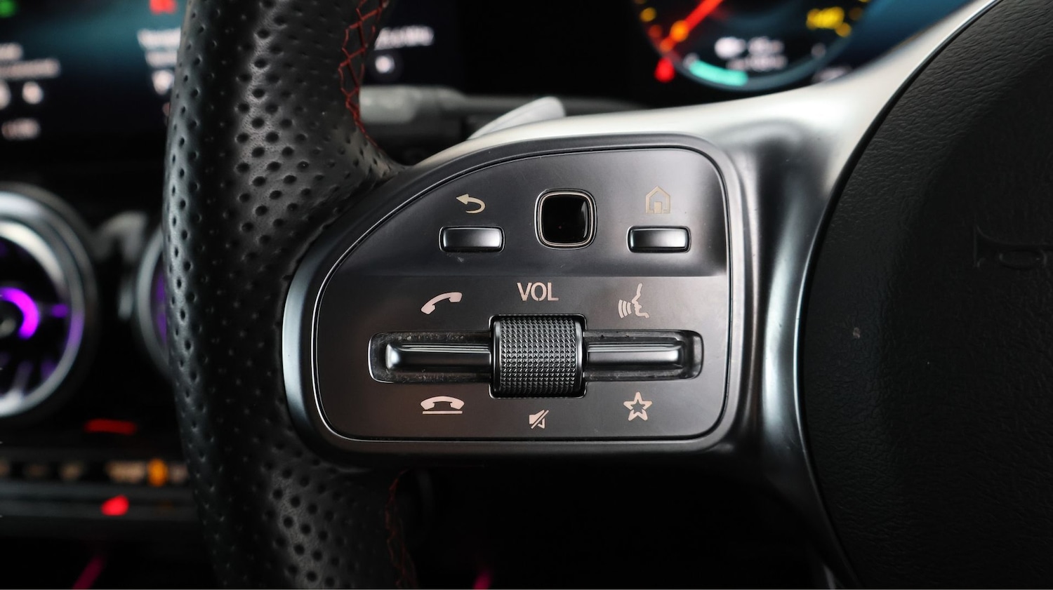 Used Mercedes-Benz EQB 2023 for sale - 78121749: Photo 26