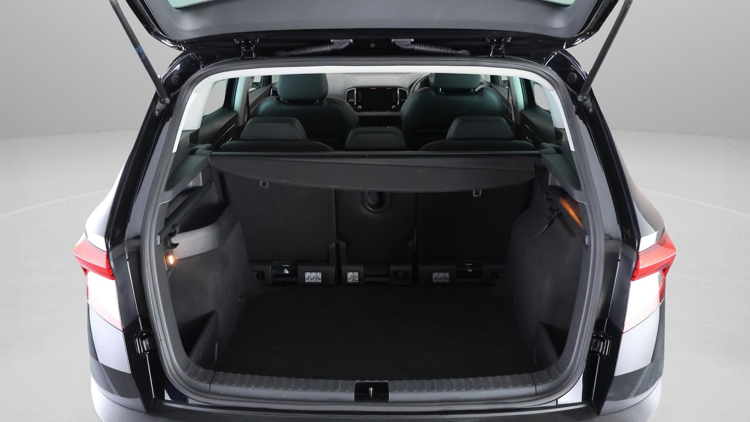 Used Skoda Karoq 2019 for sale - 76498898: Photo 17