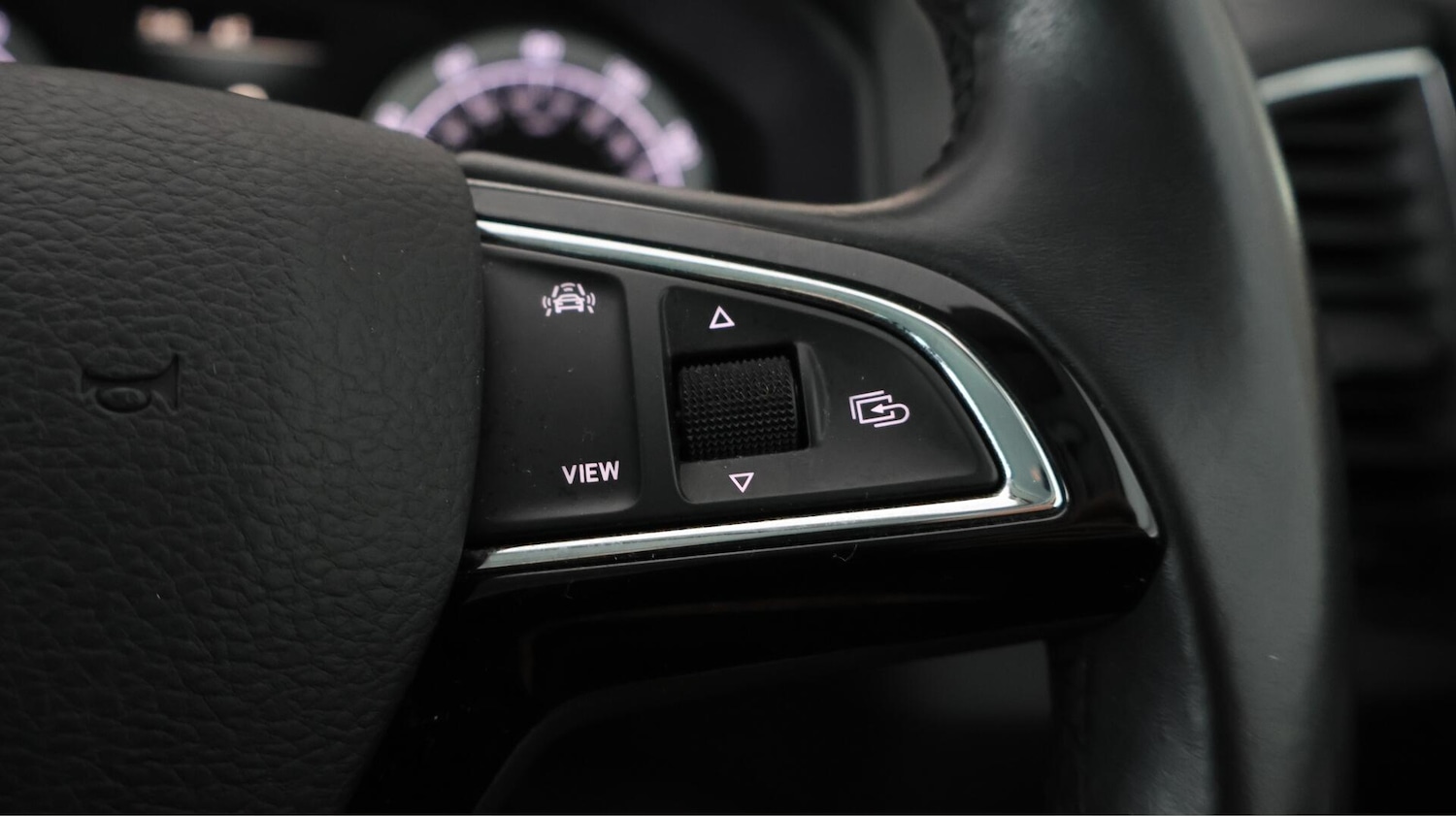 Used Skoda Karoq 2019 for sale - 76498898: Photo 21