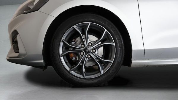 Used Ford Focus 2020 for sale - 76317936: Photo 19