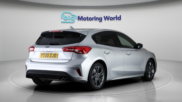 Used Ford Focus 2020 for sale - 76317936: Photo 8