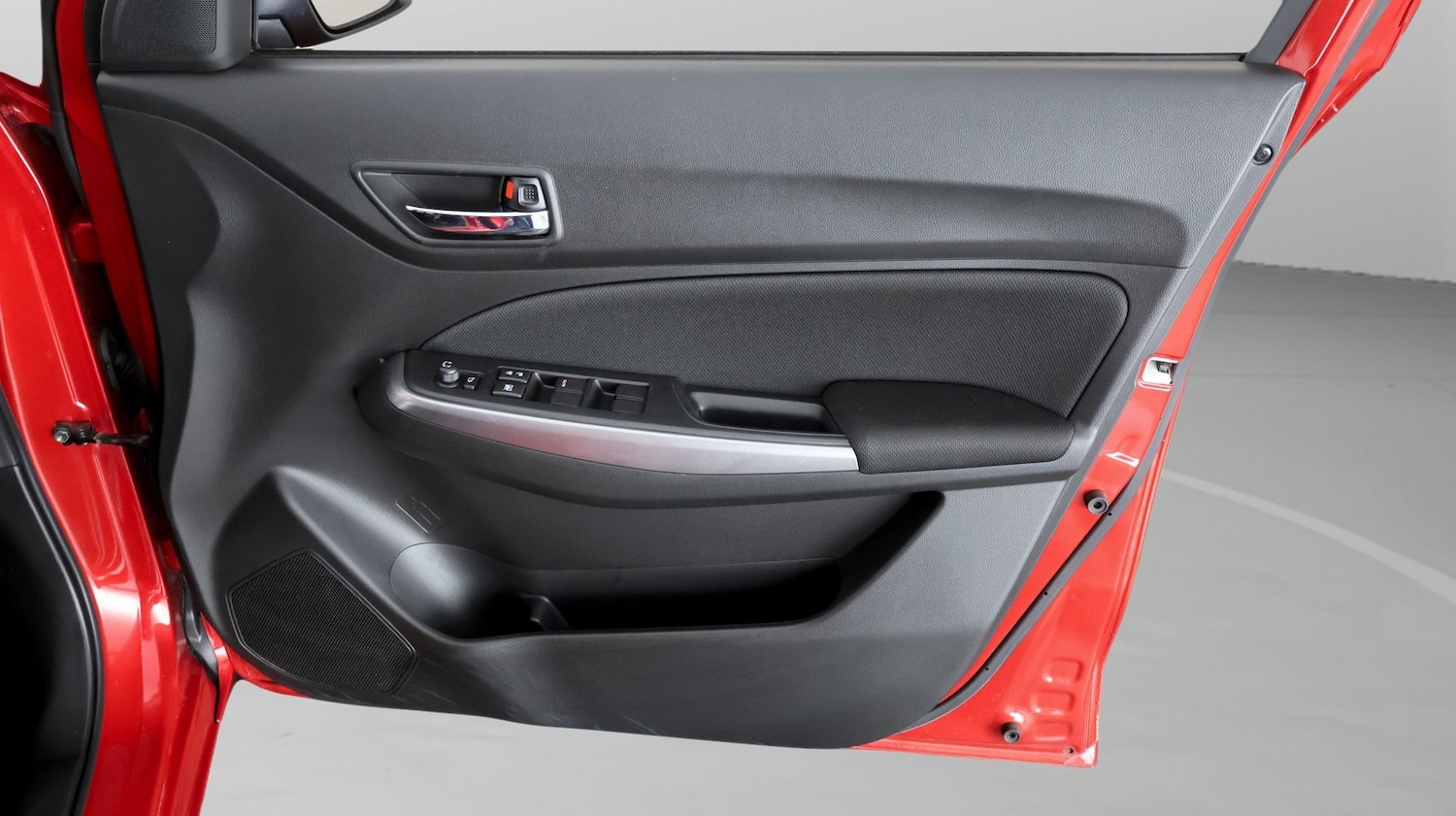 Used Suzuki Swift 2023 for sale - 77736992: Photo 14