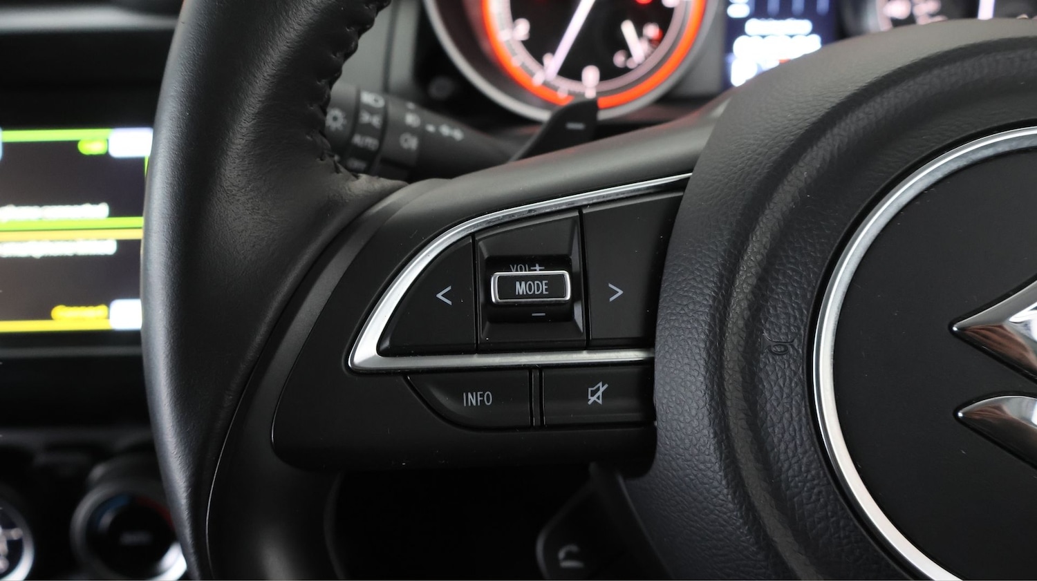 Used Suzuki Swift 2023 for sale - 77736992: Photo 21