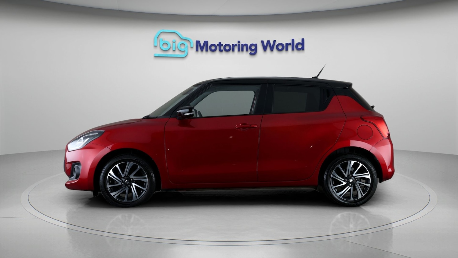 Used Suzuki Swift 2023 for sale - 77736992: Photo 4