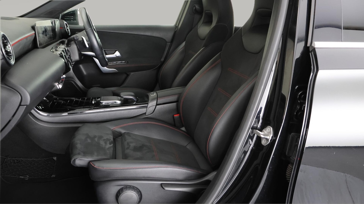 Used Mercedes-Benz A-Class for sale - 76701885: Photo 15