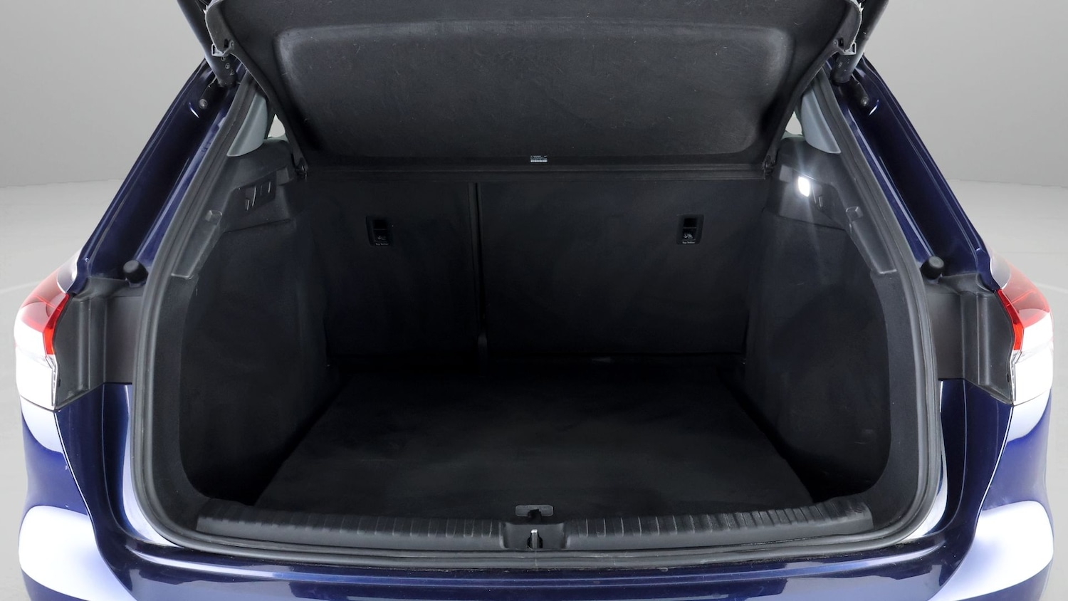 Used Audi Q4 e-tron 2023 for sale - 77632577: Photo 16