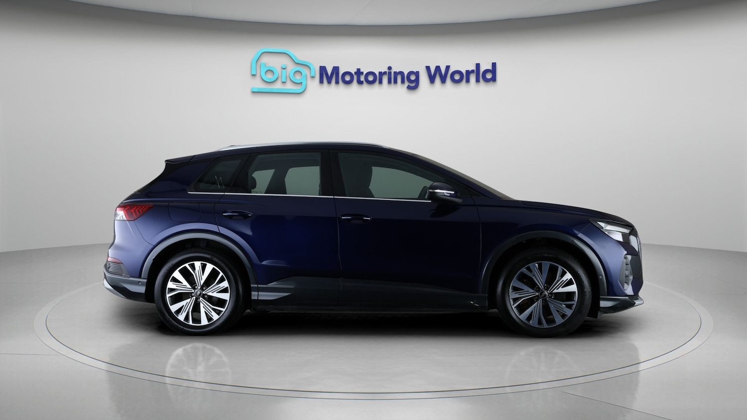 Used Audi Q4 e-tron 2023 for sale - 77632577: Photo 8