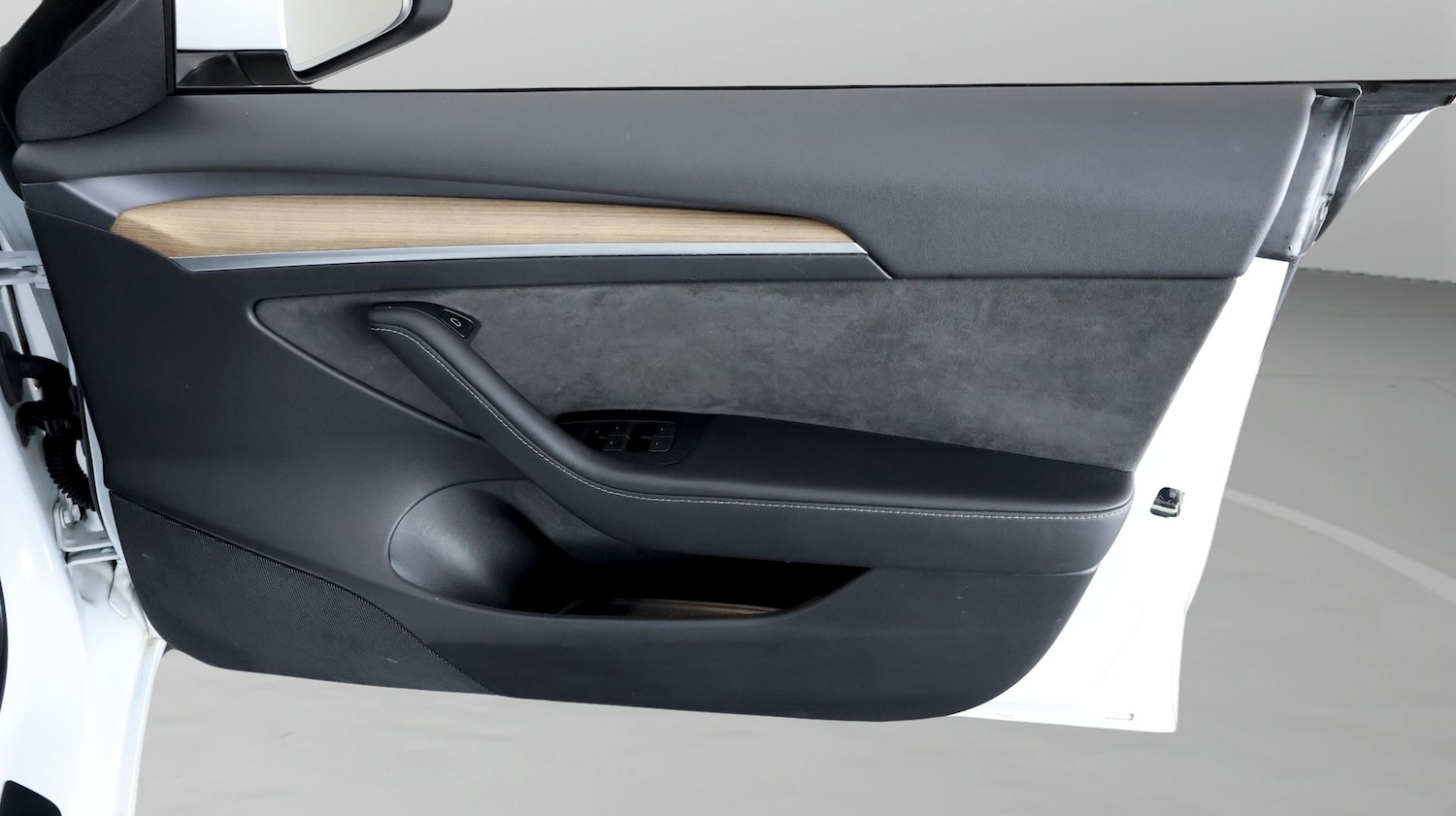 Used Tesla Model 3 2021 for sale - 77558440: Photo 15