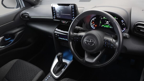 Used Toyota Yaris Cross 2022 for sale - 76294503: Photo 10