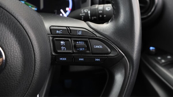 Used Toyota Yaris Cross 2022 for sale - 76294503: Photo 24