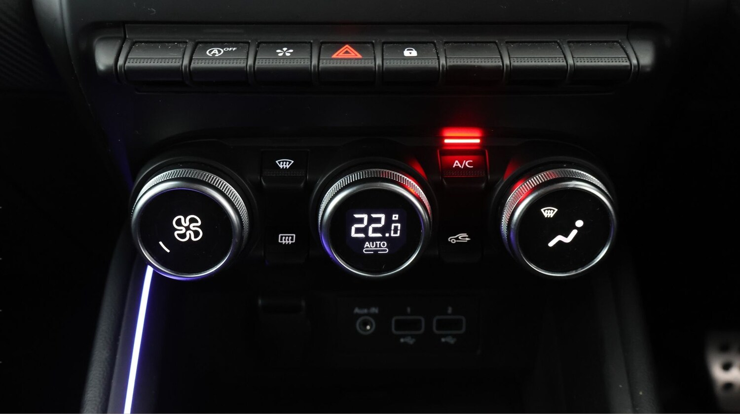 Used Renault Clio 2023 for sale - 77897453: Photo 12