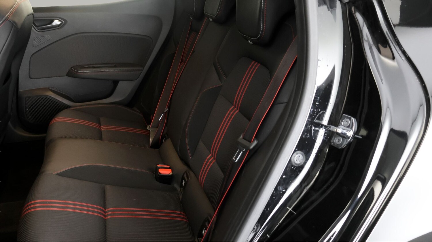 Used Renault Clio 2023 for sale - 77897453: Photo 16