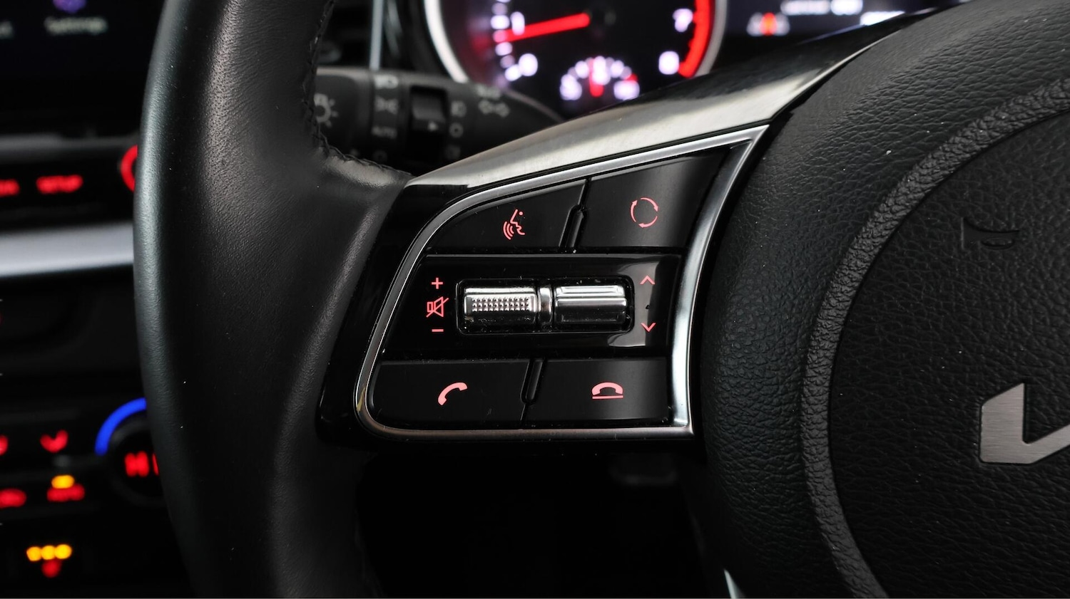 Used Kia XCeed 2021 for sale - 76572822: Photo 23