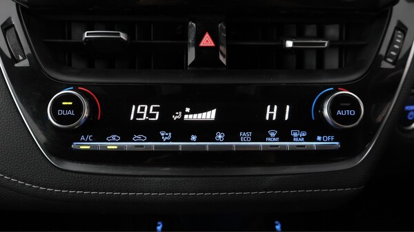 Used Toyota Corolla 2021 for sale - 76214935: Photo 13