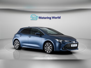Used Toyota Corolla 2021 for sale - 76214935: Photo 2