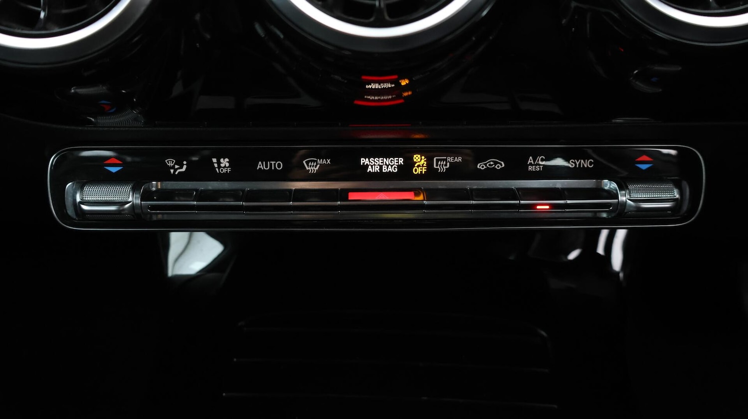 Used Mercedes-Benz A-Class 2018 for sale - 76380890: Photo 12